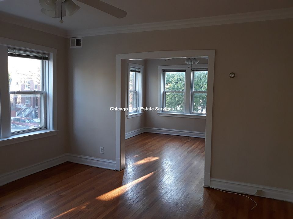 1st image of 3151 W Argyle St