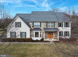 14 Villa Dr, Ambler, PA 19002