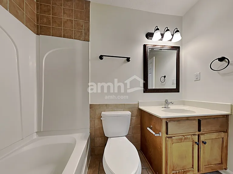 5939 Snowden Run — Photo 14