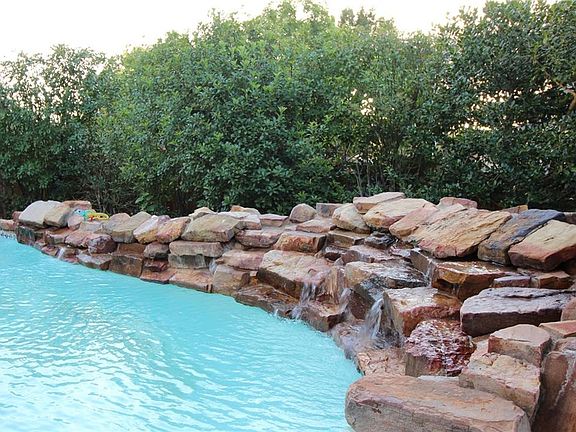 5th image of 4917 Lansdale Dr