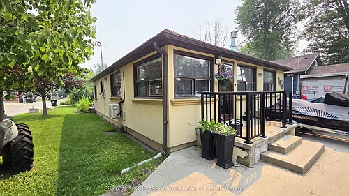 1099 Poplar Rd Photo 1