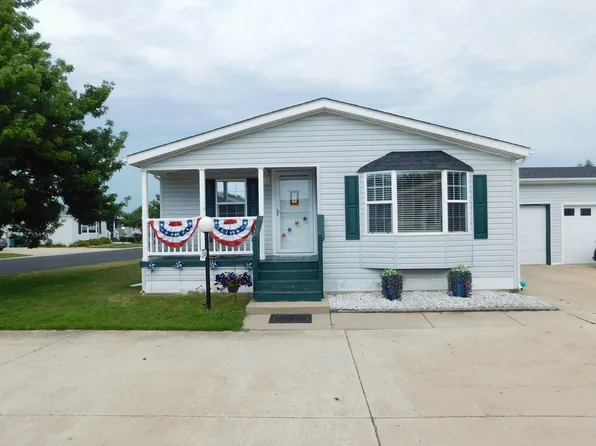 653A Bluebird Cir, Sandwich, IL 60548