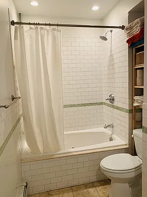 Rented by Realty Collective | media 38