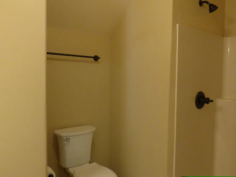 100 Mayfair Ct — Photo 30