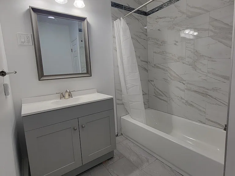 67 James St #2 — Photo 6