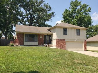 8706 Mackey St, Overland Park, KS 66212