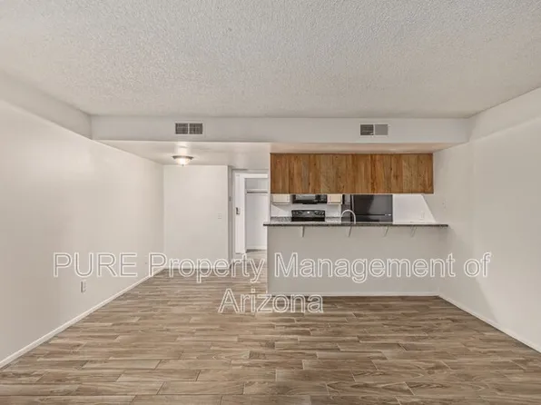 8847 N 8th St Unit 102, Phoenix, AZ 85020