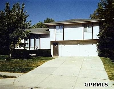 1st image of 3206 S Leawood Dr