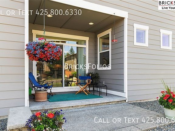 2nd image of 11557 174th St E #1