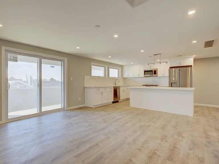 46 Kentucky St #1 — Photo 7