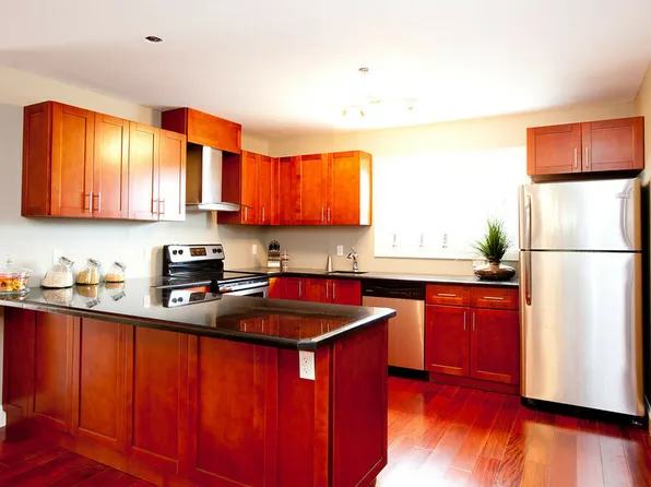 539 Armstrong Rd, 539 Armstrong Rd, Kingston, ON K7M 0C6