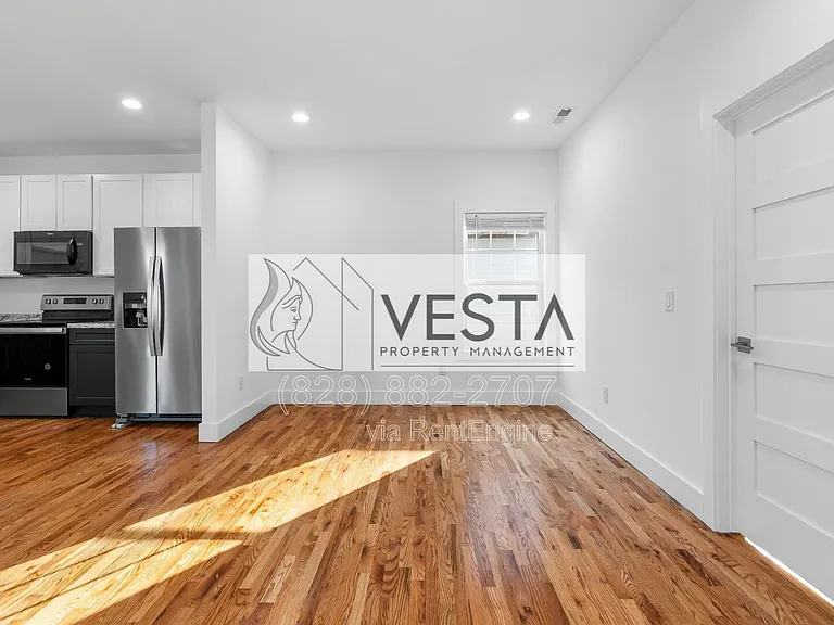 510 Deaverview Rd — Photo 19