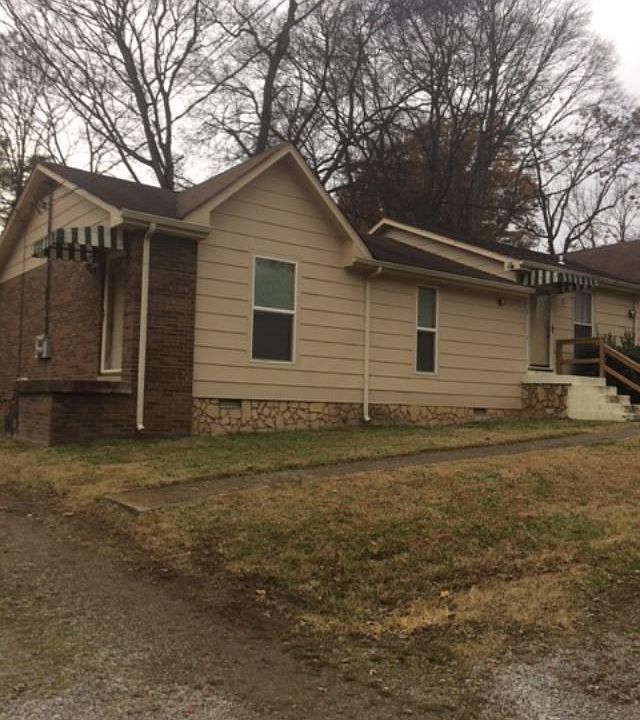 Duplex Apartment in quiet neighborhood.