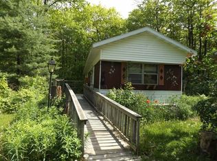 W8886 Oakwood Ln, Elcho, WI 54428