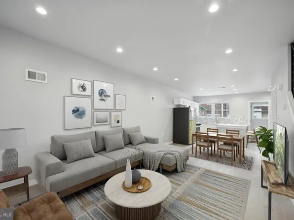 2530 S 74th St, Philadelphia, PA 19153