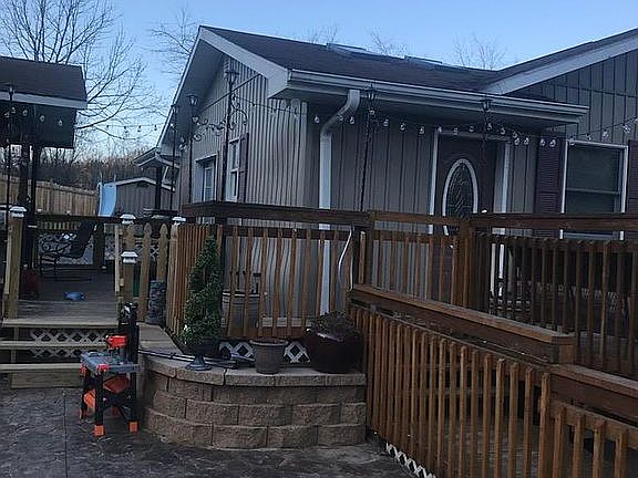 5th image of 1218 Stoney Ln