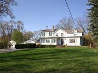 2321 S Cherry Valley Rd, Bull Valley, IL 60098