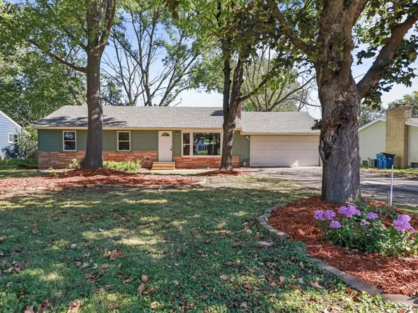 3706 White Bear Ave, White Bear Lake, MN 55110