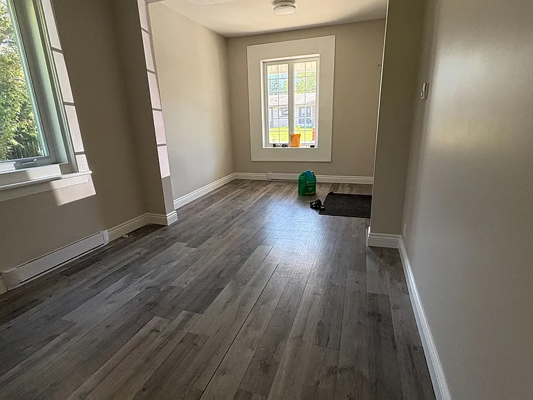1429 Meadow Dr — Photo 6