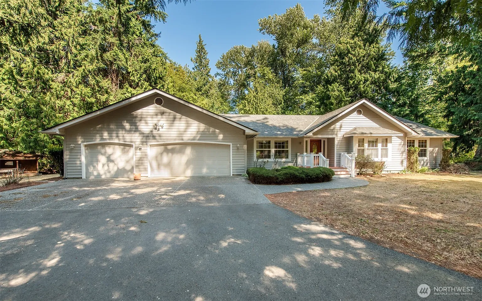 541 Grandview Drive photo 1