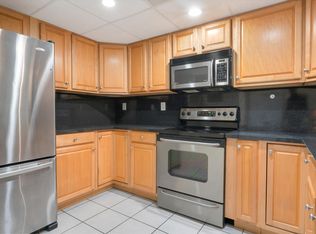 9050 NW 28th St APT 120, Coral Springs, FL 33065