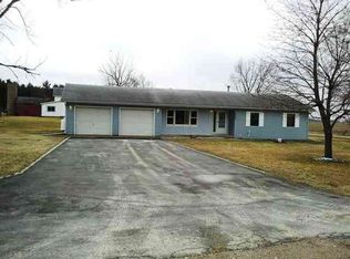 2525 E Brookfield Cir S, Warsaw, IN 46582