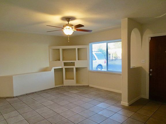 5th image of 2925 N Winstel Blvd