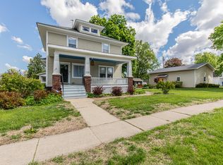 225 W Central Ave, Princeton, IL 61356