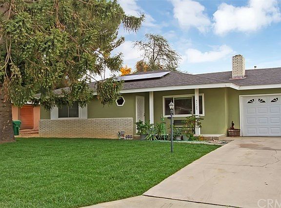 3rd image of 41125 McDowell St