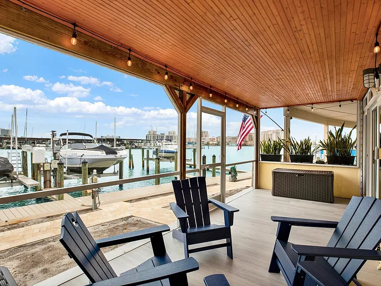 205 Dolphin Point #3 — Photo 13