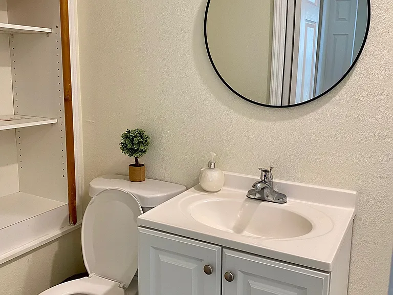 1350 Woodcrest Blvd #2A — Photo 6