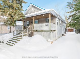 51 61st St S, Wasaga Beach, ON L9Z 1W1