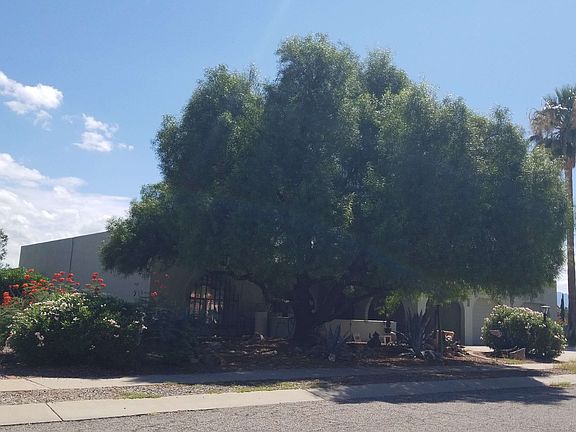 3rd image of 1148 N Paseo Maravilloso