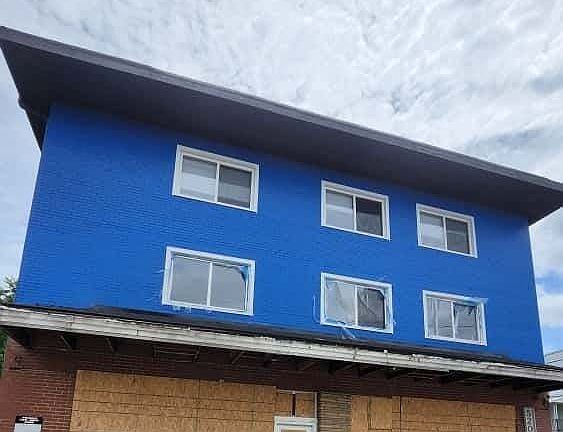 2nd image of 5200 Carthage Ave #13