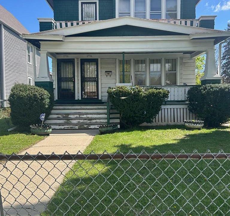 1st image of 2718 N 37th STREET #2720