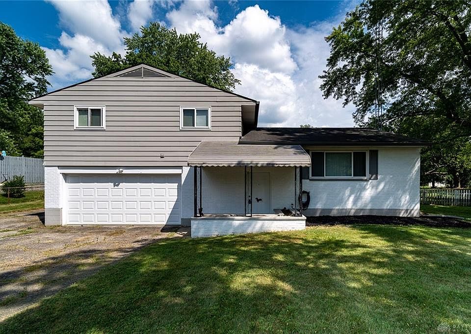 1st image of 8384 Sagraves Dr