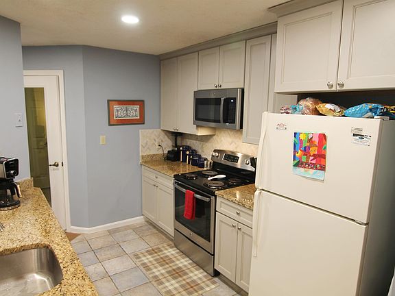 5th image of 45 Riverfront Drive #238