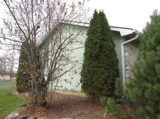512 Pheasant Run, Zionsville, IN 46077