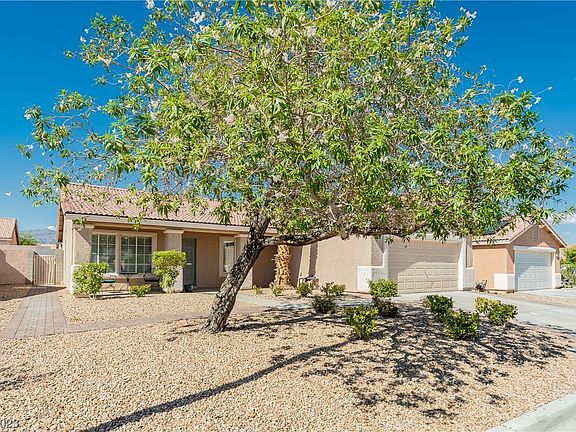 5th image of 2926 Walrus Islands Ct