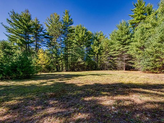 4th image of 7 Winding Pine Way