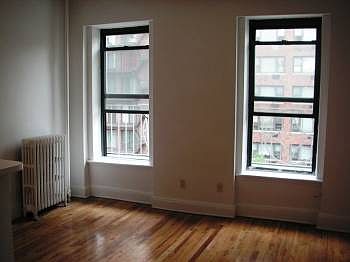 5th image of 513 E 86th St APT 4a