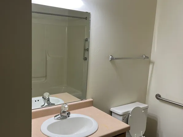 121 County Road Qq #C-10, Waupaca, WI 54981