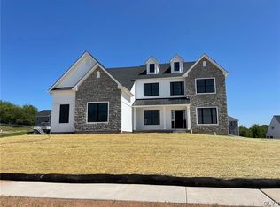 2710 Stonewall Dr #30, Upper Saucon Township, PA 18034