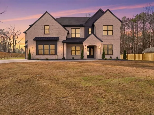 2200 Old Fountain Rd, Lawrenceville, GA 30043