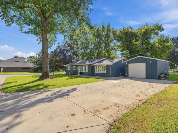 2916 28th Ave, Rock Island, IL 61201