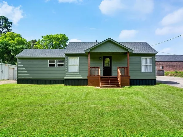 203 W Loop, Longview, TX 75604