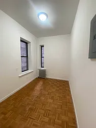 Rented by Urban Real Estate Property Group Inc