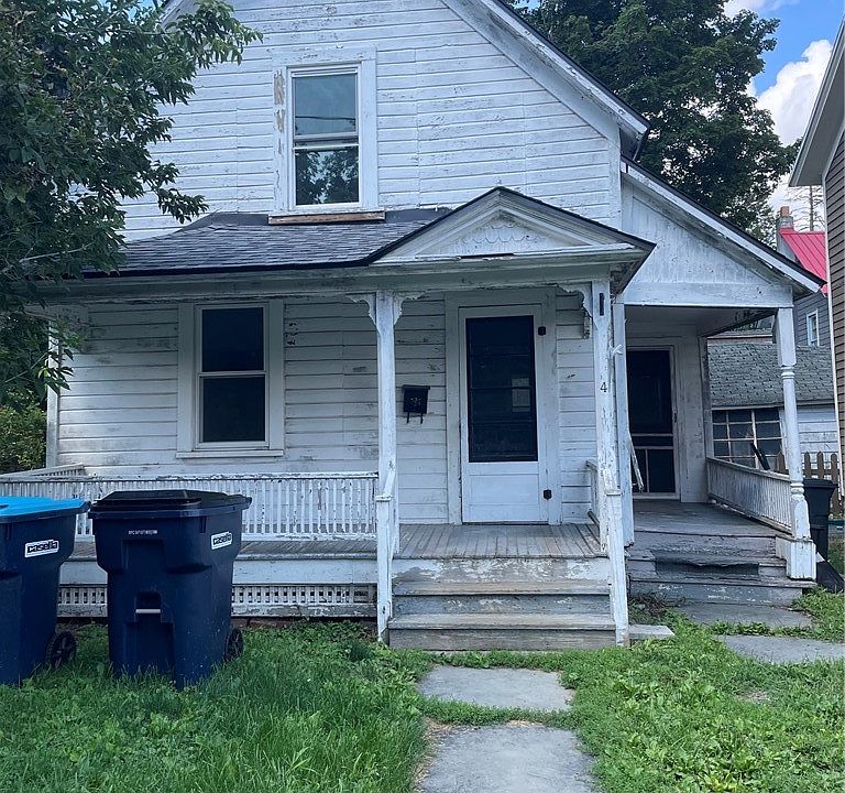 1st image of 4 Hickory St