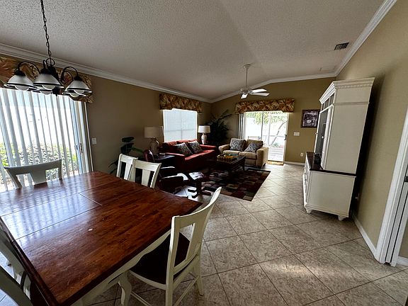 5th image of 836 Chappells Dr