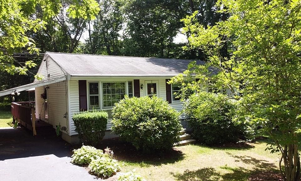 1st image of 315 Henshaw St